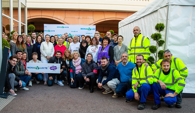 /medias/img/monacollecte/2025-photos/01-photo-groupe-monacollecte-2025.jpg